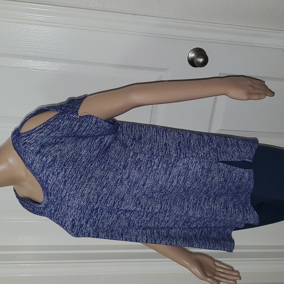 Apt.9 M marled blue and grey cold shoulder cozy knit medium weight top - Picture 1 of 7